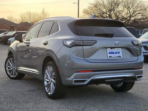 New 2026 Buick Envision Avenir image 3