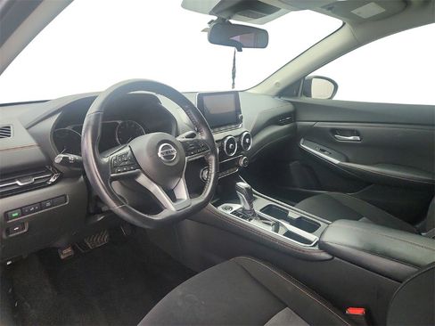 Used 2021 Nissan Sentra SR image 10