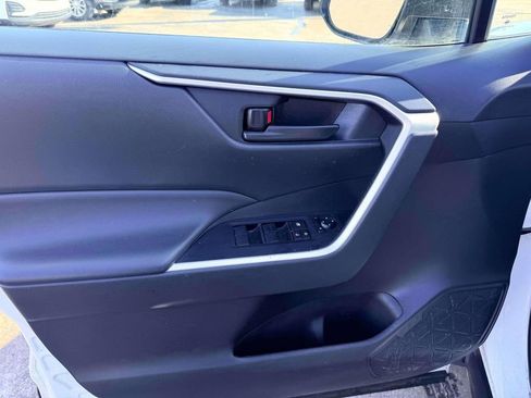 Used 2024 Toyota RAV4 LE image 13