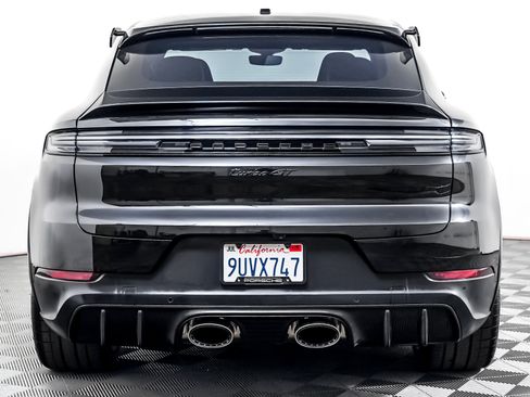 Certified 2025 Porsche Cayenne Turbo GT AWD/4WD image 11
