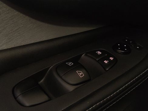 Used 2022 Nissan Murano S image 27