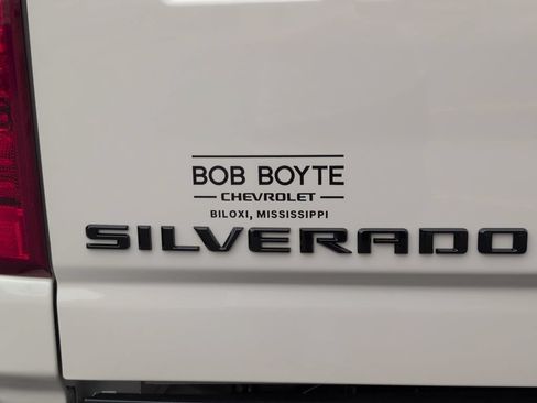 New 2026 Chevrolet Silverado 2500 Custom w/ Custom Blackout Package AWD/4WD image 6