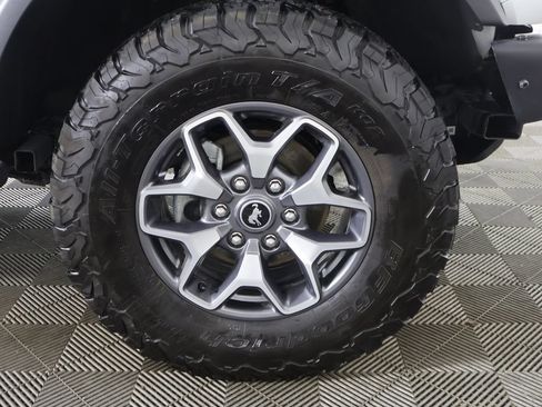 Used 2024 Ford Bronco Badlands AWD/4WD image 24