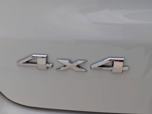 Used 2025 Jeep Compass Limited AWD/4WD image 20