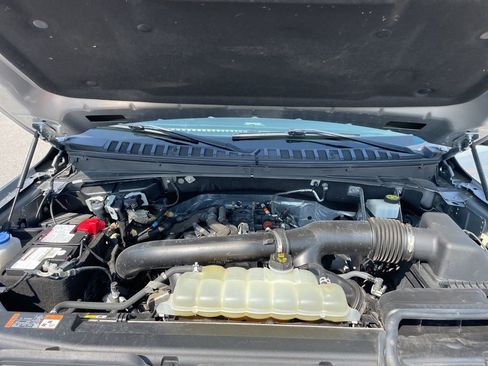 Used 2022 Ford Expedition Max XLT image 61