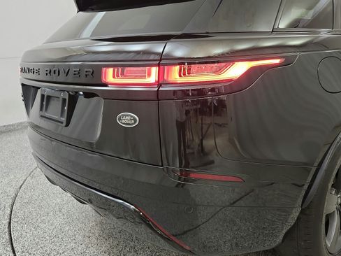 Used 2021 Land Rover Range Rover Velar R-Dynamic S AWD/4WD image 30