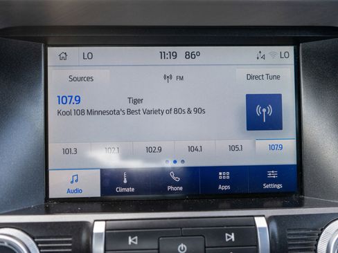 Used 2022 Ford Mustang Premium RWD image 18