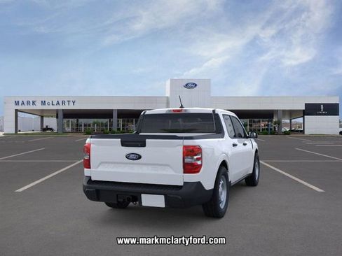 New 2026 Ford Maverick XL image 8