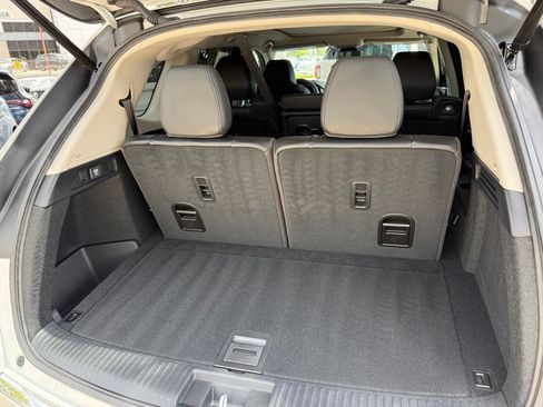 Used 2022 Acura MDX SH-AWD image 17