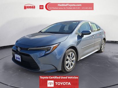 Used 2025 Toyota Corolla LE w/ Convenience Package