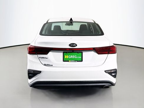 Used 2021 Kia Forte LXS FWD image 8