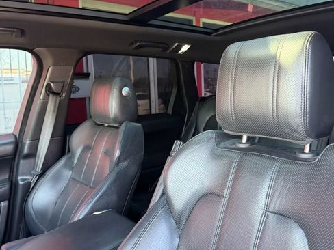 Used 2017 Land Rover Range Rover Sport HSE AWD/4WD image 12
