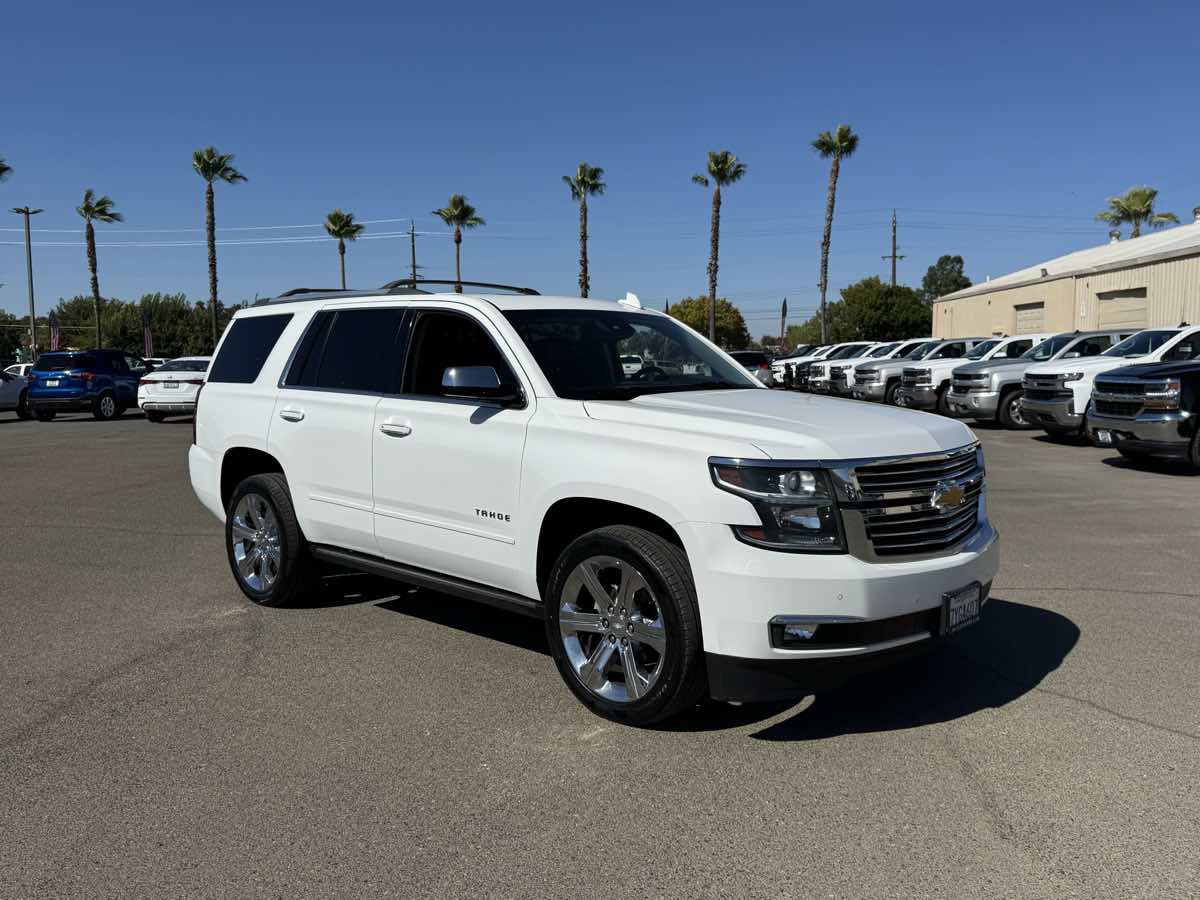 Used 2017 Chevrolet Tahoe Premier AWD/4WD image 2
