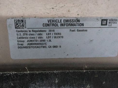 Used 2018 Chevrolet Equinox Premier image 17