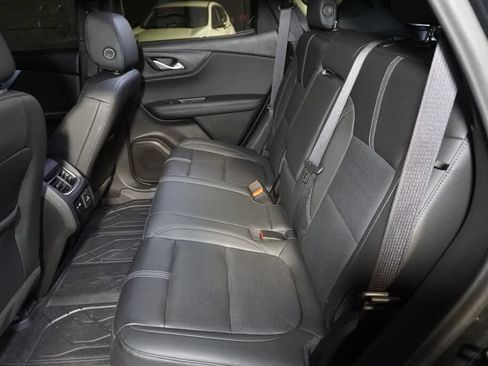 Used 2019 Chevrolet Blazer LT w/ Sound & Technology Package AWD/4WD image 22