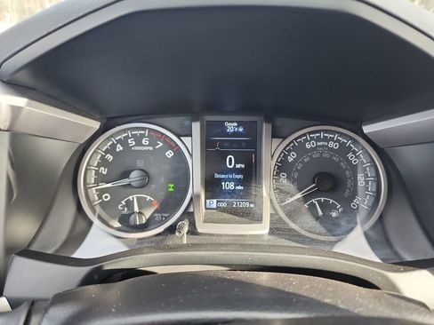 Used 2023 Toyota Tacoma SR5 image 18