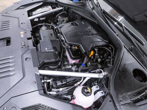 Certified 2026 Genesis GV70 2.5T Advanced image 31