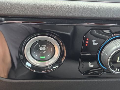 Used 2024 Chevrolet Silverado 1500 RST w/ Z71 Off-Road Package image 24