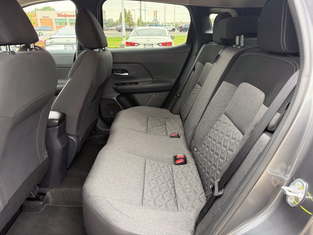 Used 2026 Nissan Kicks SV FWD image 11