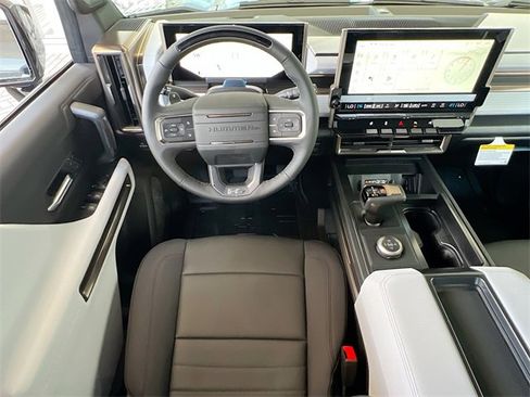 New 2025 GMC Hummer EV 3X image 16