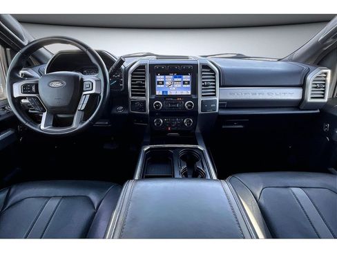 Used 2018 Ford F350 Platinum w/ Platinum Ultimate Package image 11