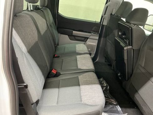New 2026 Ford F250 XLT w/ XLT Premium Package AWD/4WD image 18