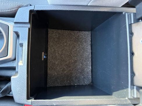 Used 2022 Toyota Tacoma SR5 image 25