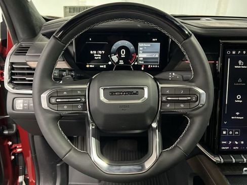 New 2026 GMC Acadia Denali Ultimate w/ LPO, Floor Liner Package image 11