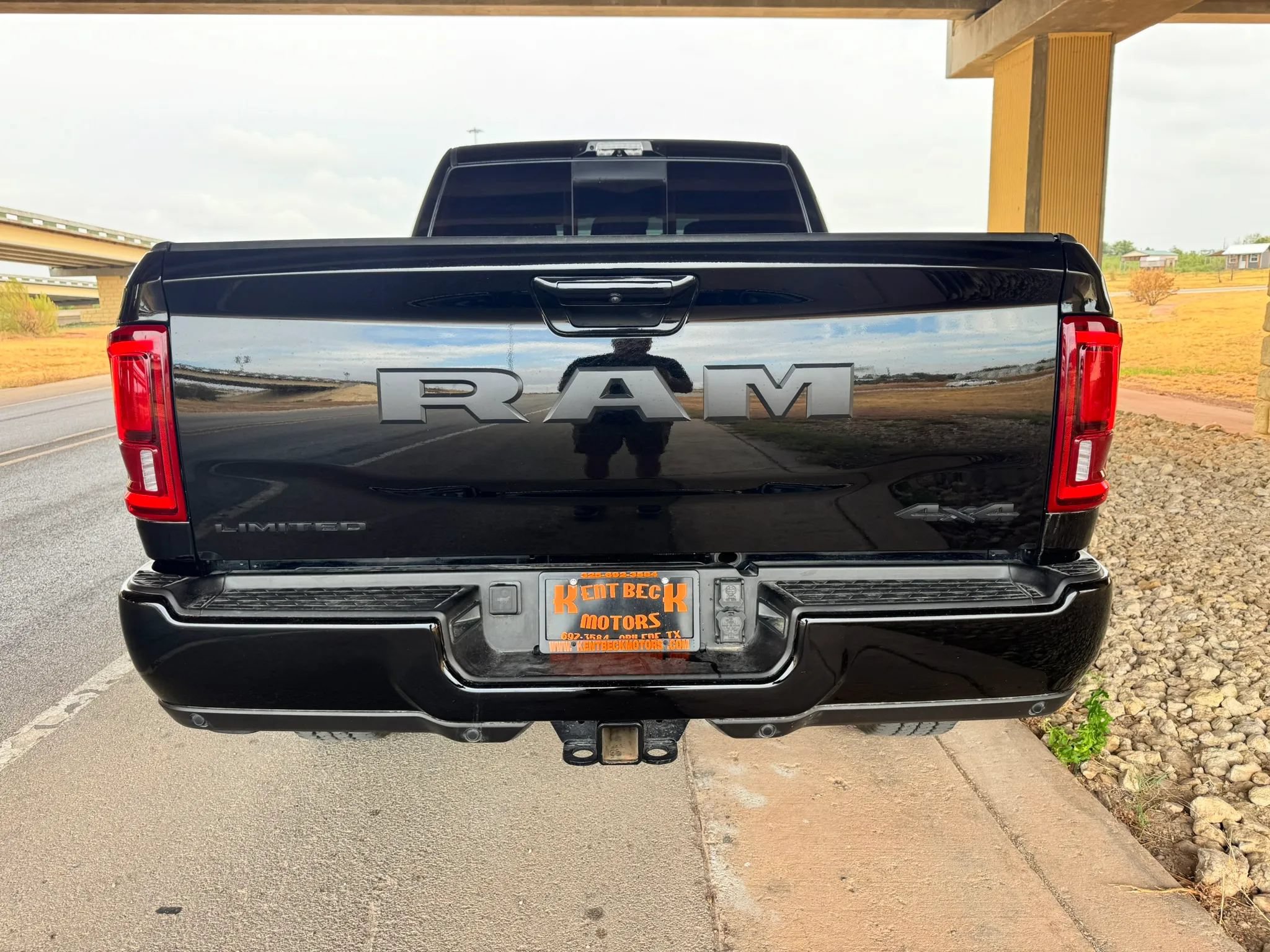 Used 2026 RAM 3500 Limited AWD/4WD image 4