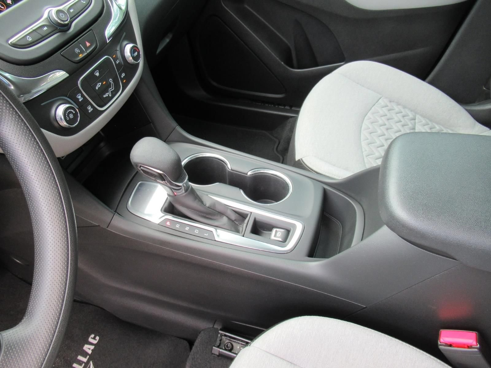 Used 2024 Chevrolet Equinox LS w/ LS Convenience Package FWD image 15