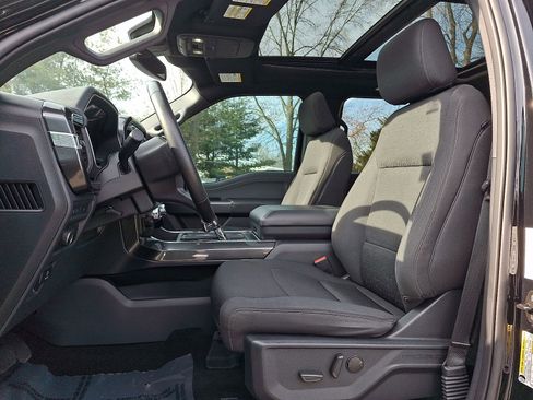 Used 2022 Ford F150 XLT w/ Equipment Group 302A High image 14