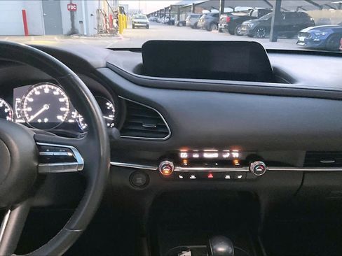 Used 2021 MAZDA CX-30 AWD 2.5 S w/ Premium Package image 6