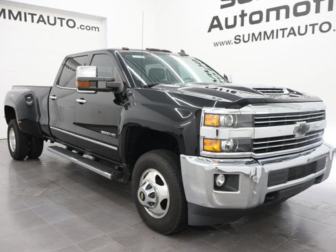 Used 2017 Chevrolet Silverado 3500 LTZ w/ Duramax Plus Package AWD/4WD image 2