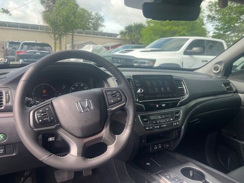 Used 2026 Honda Ridgeline RTL image 3