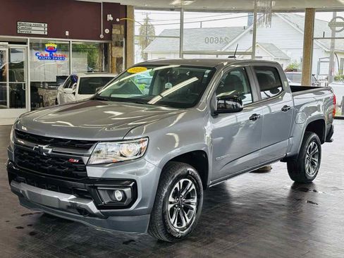Used 2022 Chevrolet Colorado Z71 AWD/4WD image 15