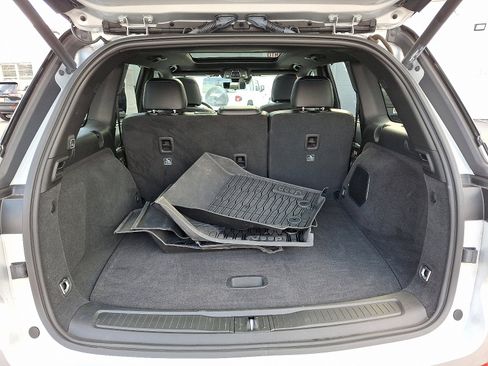 Certified 2023 Jeep Grand Cherokee Trailhawk w/ Luxury Tech Group III image 28