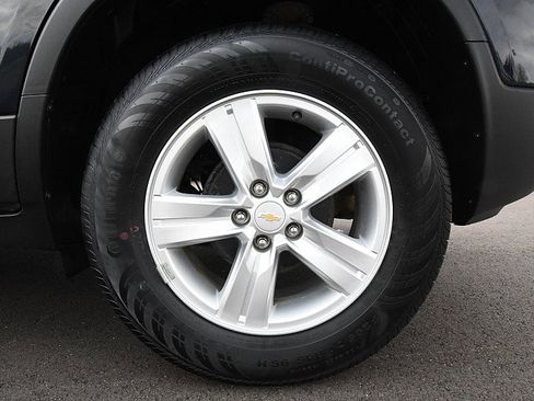 Used 2021 Chevrolet Trax LT FWD image 26
