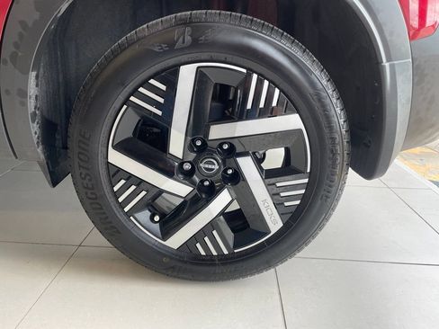 Certified 2026 Nissan Kicks SV w/ Cold Weather Package FWD image 17