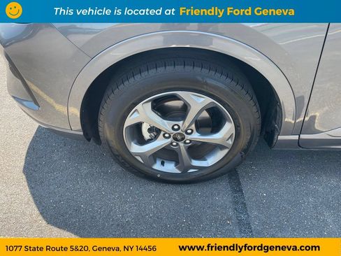 Used 2023 Ford Escape ST-Line w/ Tech Pack #1 AWD/4WD image 9