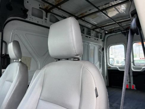 Used 2016 Ford Transit 250 148 High Roof image 15