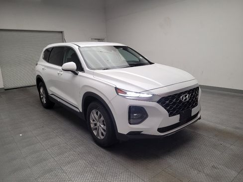 Used 2019 Hyundai Santa Fe SE image 13