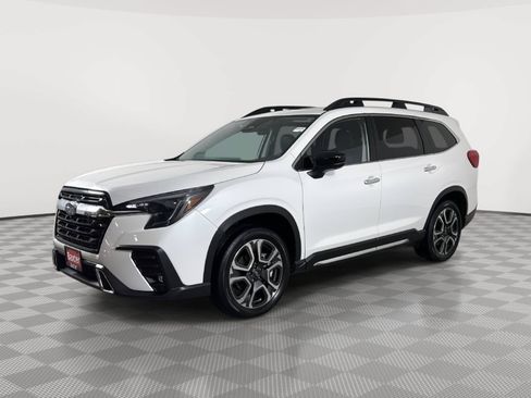 Certified 2026 Subaru Ascent Touring AWD/4WD image 3