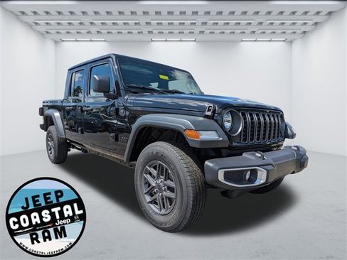 New 2025 Jeep Gladiator Sport image 1