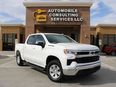 Used 2025 Chevrolet Silverado 1500 LT w/ LPO, Dark Essentials Package