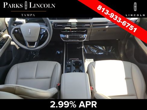 Certified 2023 Lincoln Corsair FWD image 11