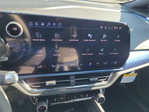 New 2026 Chevrolet Equinox EV LT image 7