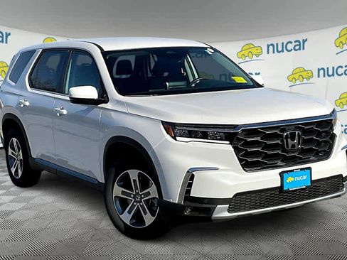 New 2025 Honda Pilot EX-L image 1