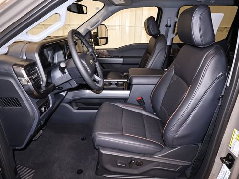 New 2026 Ford F350 4x4 Crew Cab Super Duty image 12