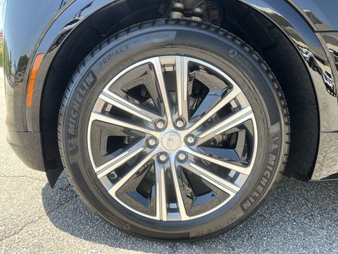 New 2025 Cadillac Lyriq Luxury image 13