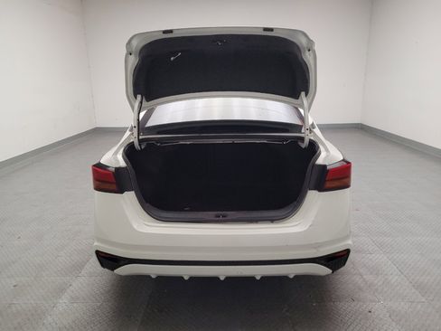 Used 2020 Nissan Altima 2.5 S FWD image 29